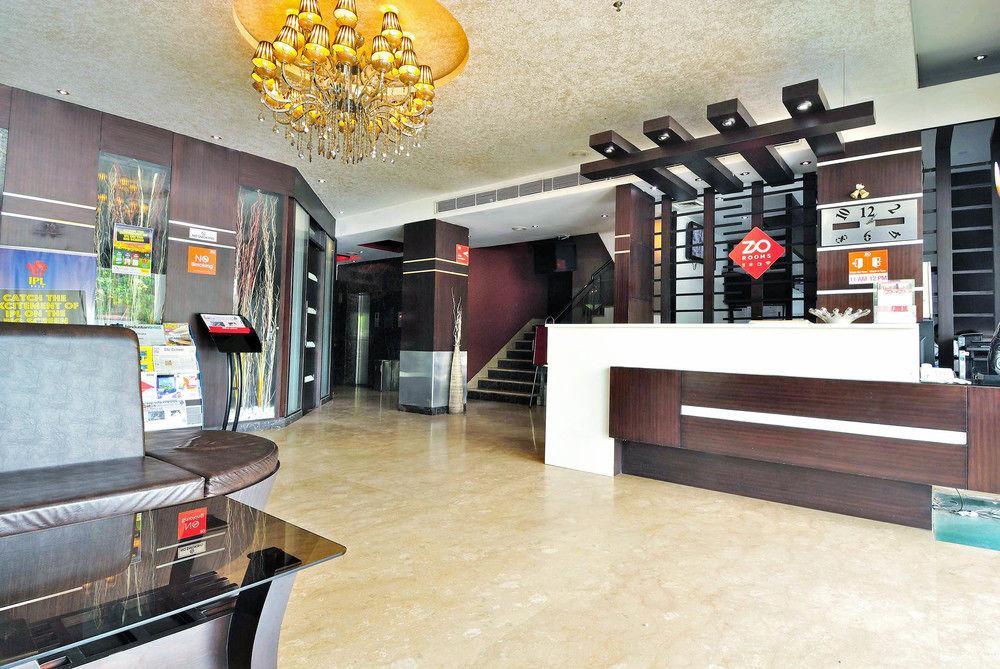 Hotel Oyster Чандигарх Экстерьер фото